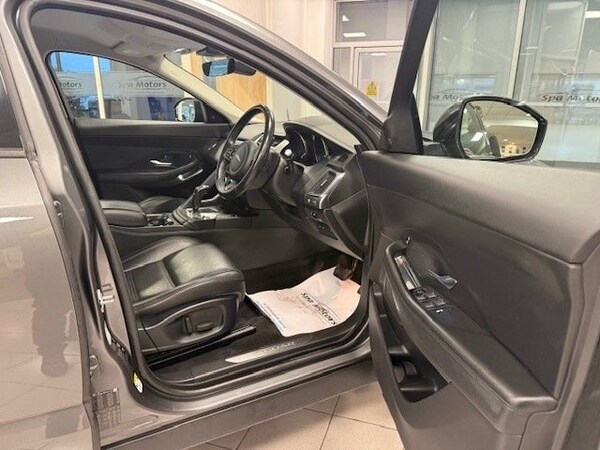 Used Jaguar E-Pace 2018 for sale - 76056955: Photo 8