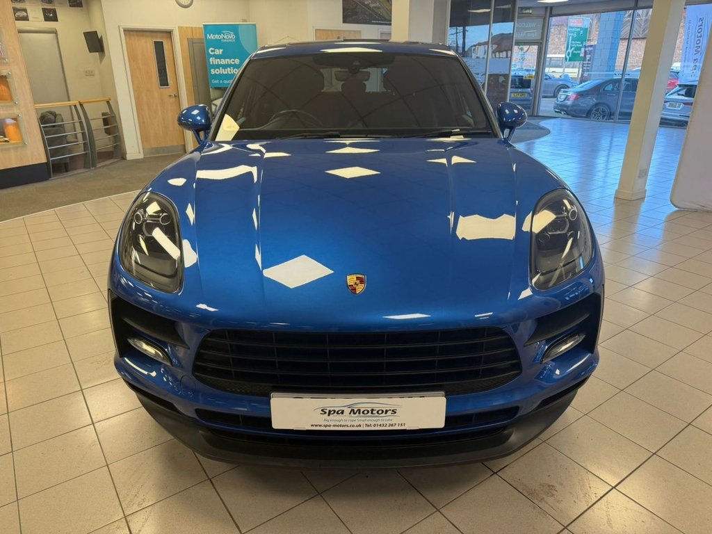 Used Porsche Macan 2019 for sale - 77890895: Photo 2