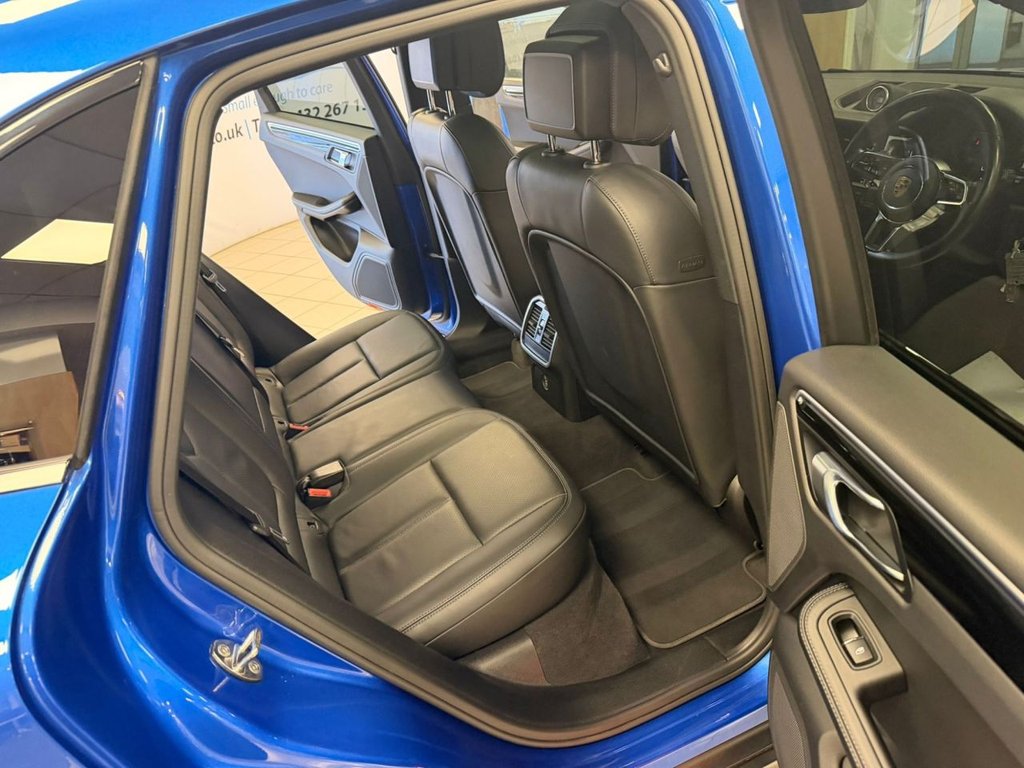 Used Porsche Macan 2019 for sale - 77890895: Photo 23