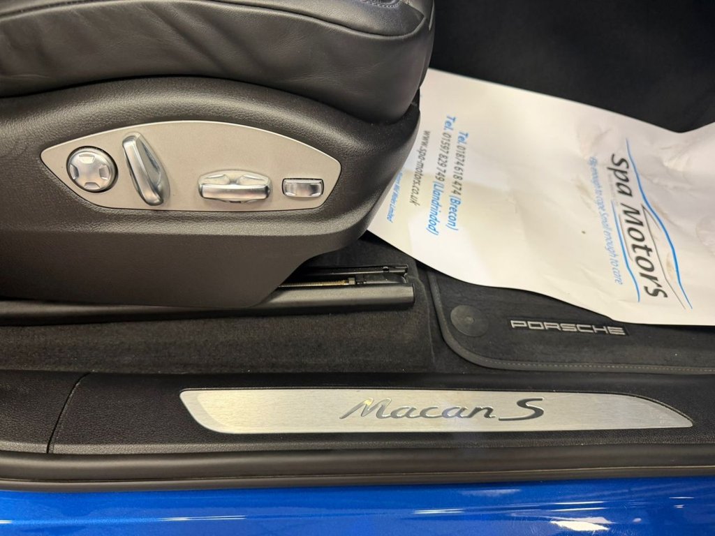 Used Porsche Macan 2019 for sale - 77890895: Photo 34