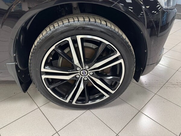 Used Volvo XC60 2017 for sale - 76163608: Photo 11
