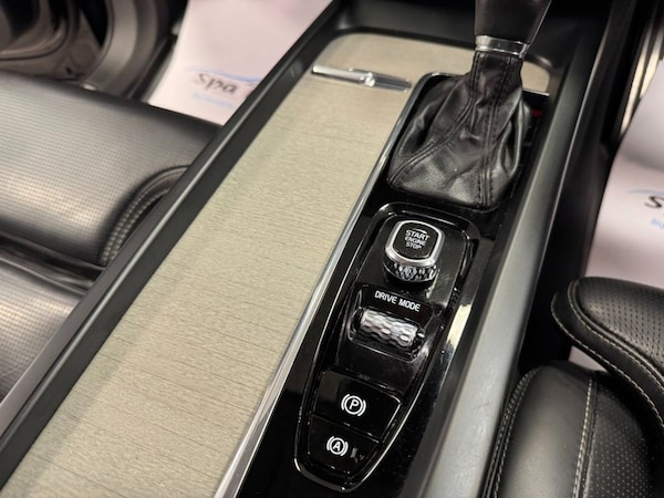 Used Volvo XC60 2017 for sale - 76163608: Photo 20