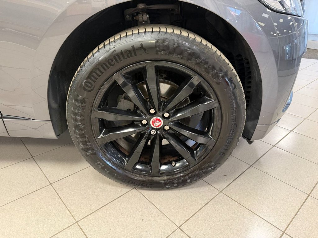 Used Jaguar F-Pace 2019 for sale - 77952399: Photo 10