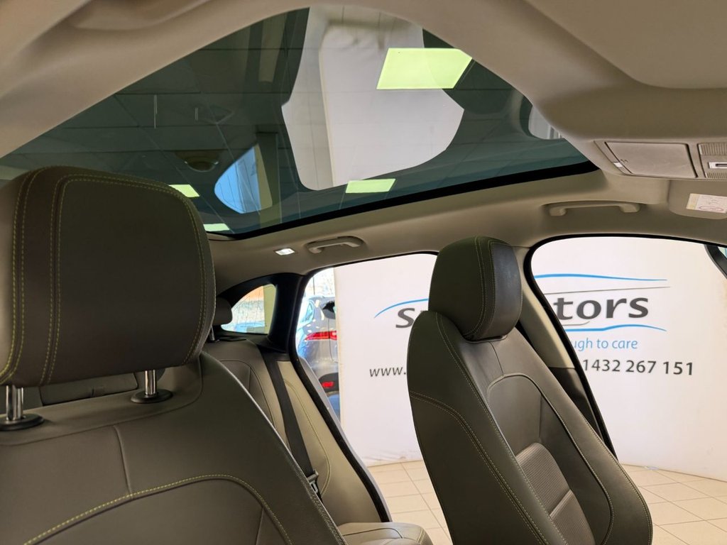 Used Jaguar F-Pace 2019 for sale - 77952399: Photo 18