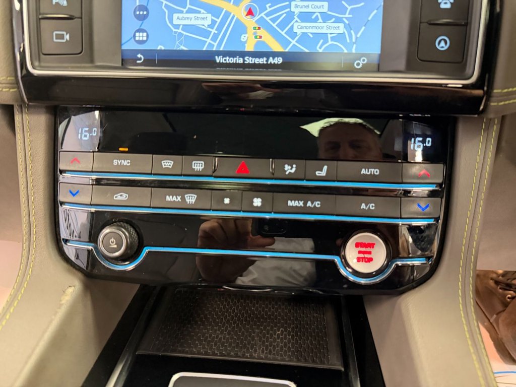 Used Jaguar F-Pace 2019 for sale - 77952399: Photo 23