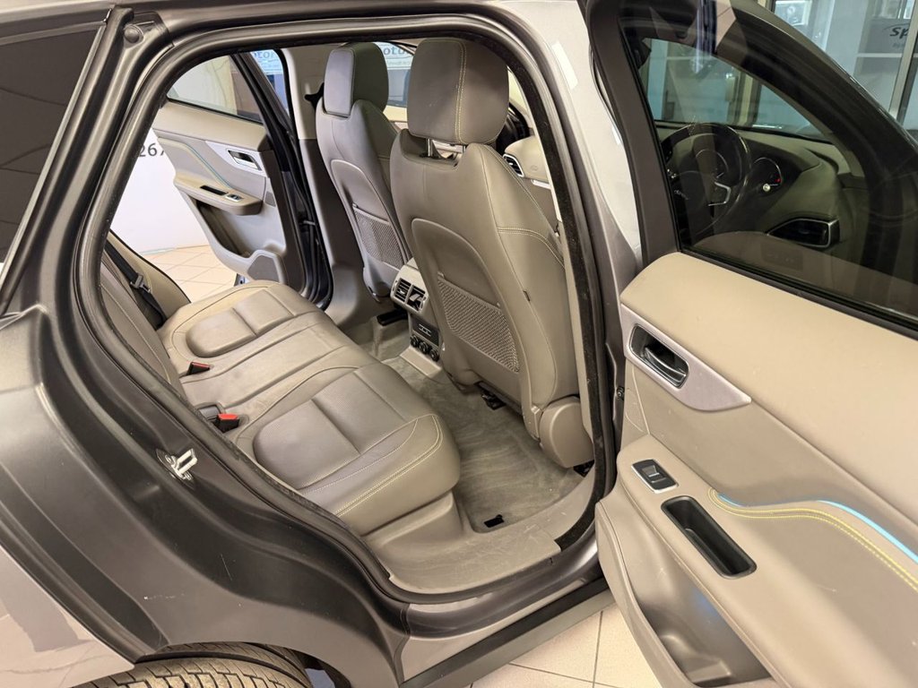 Used Jaguar F-Pace 2019 for sale - 77952399: Photo 28