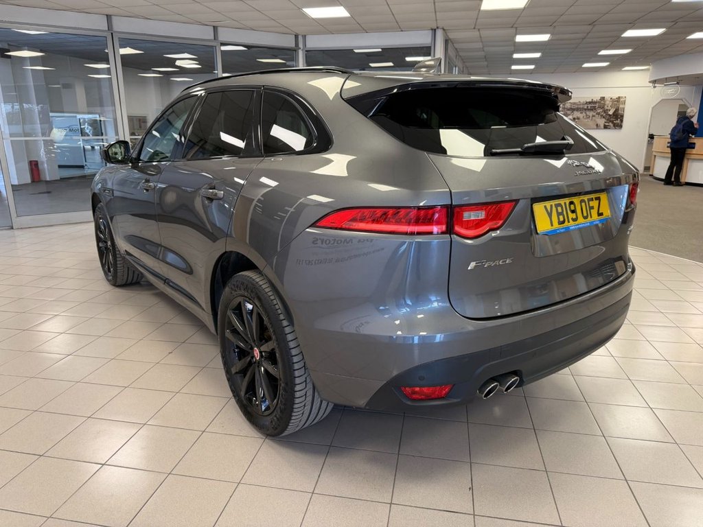 Used Jaguar F-Pace 2019 for sale - 77952399: Photo 5