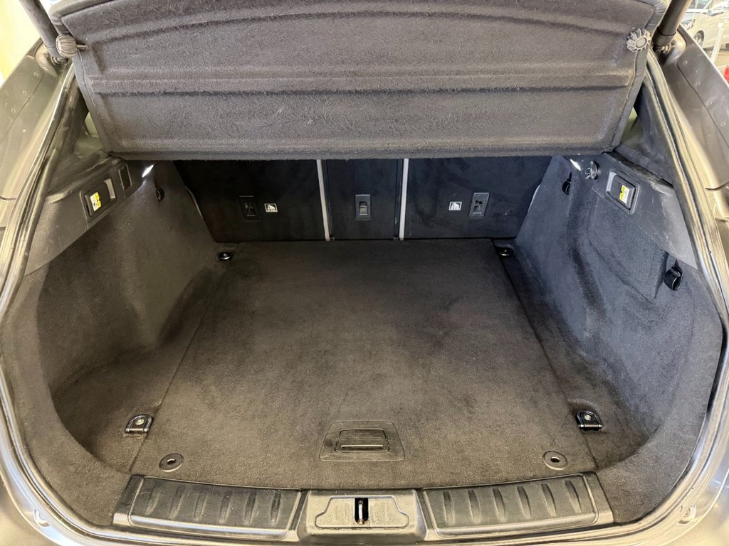 Used Jaguar F-Pace 2019 for sale - 77952399: Photo 7