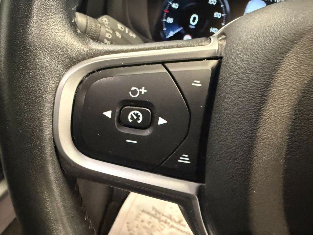 Used Volvo XC60 2018 for sale - 77805874: Photo 11