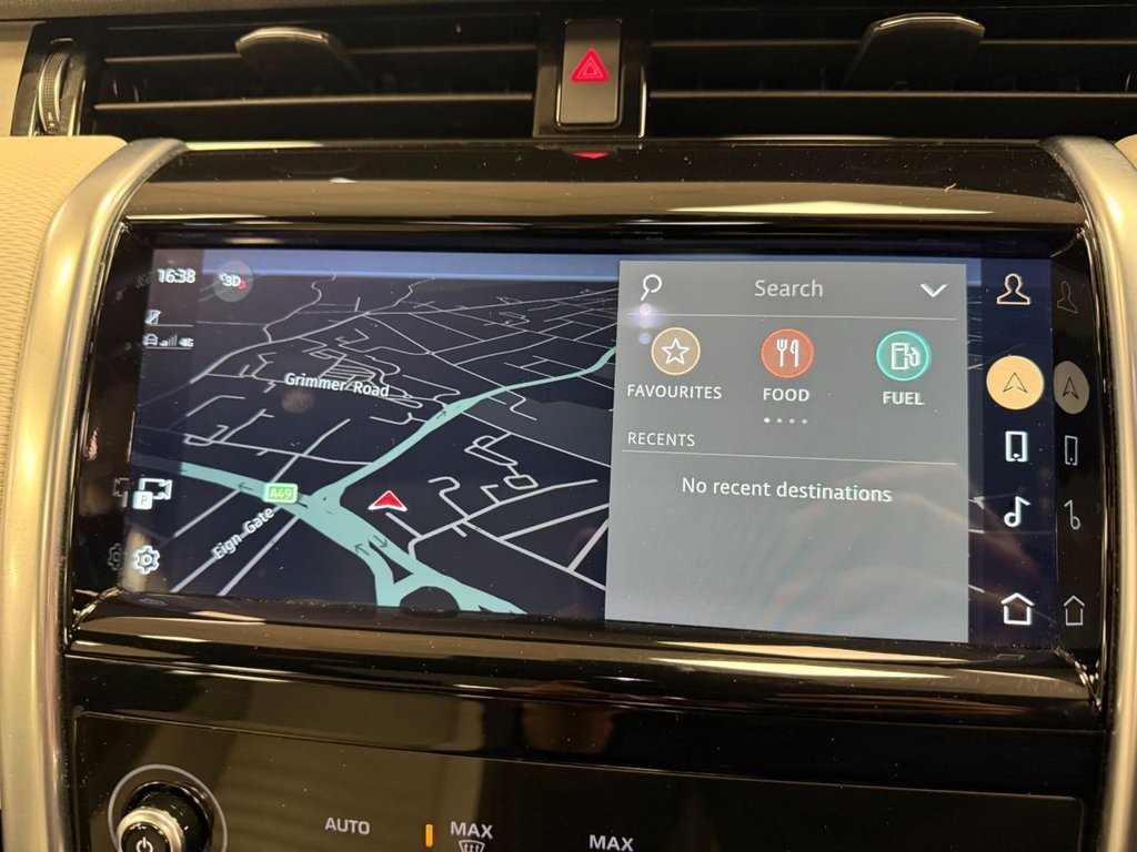 Used Land Rover Discovery Sport 2022 for sale - 77521296: Photo 17