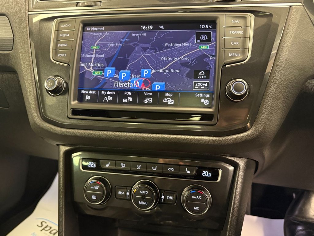 Used Volkswagen Tiguan 2017 for sale - 77849695: Photo 10