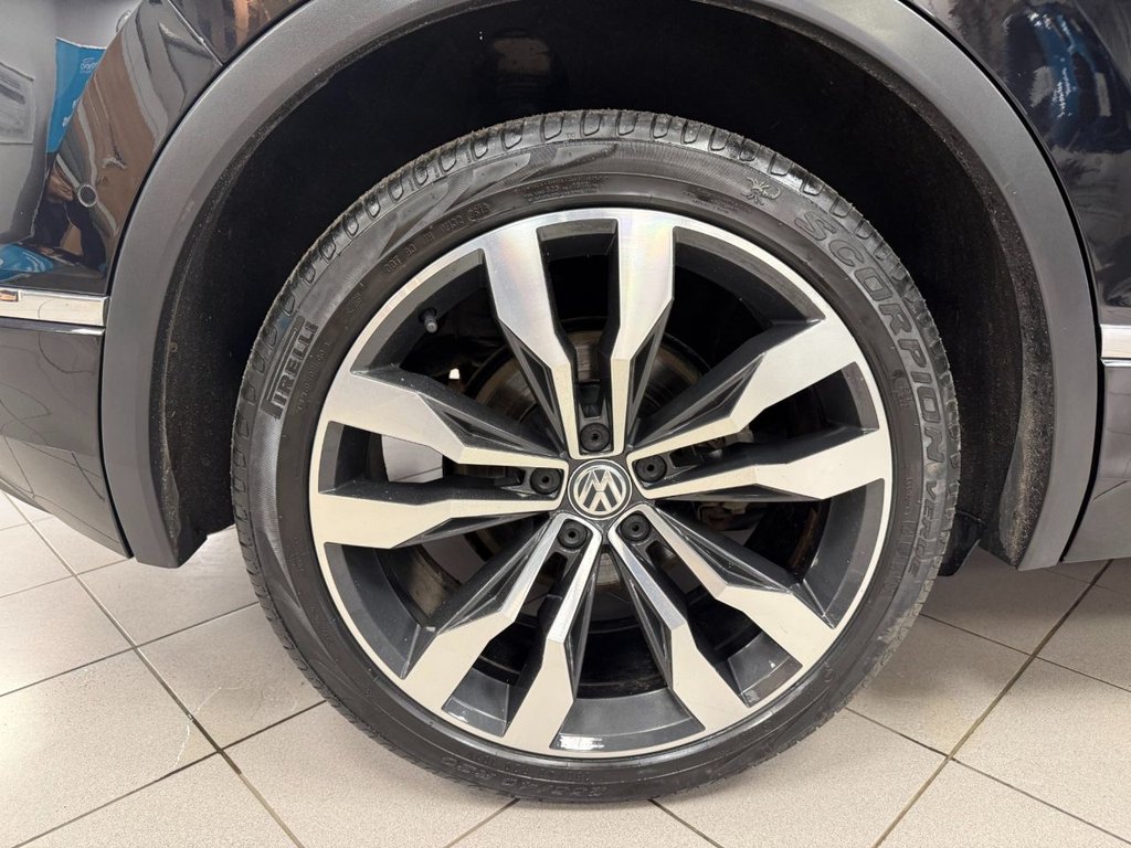 Used Volkswagen Tiguan 2017 for sale - 77849695: Photo 24