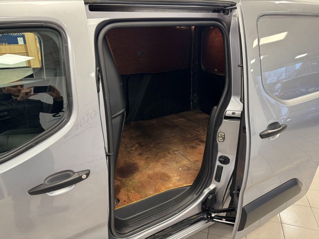 Used Vauxhall Combo 2021 for sale - 76481834: Photo 5