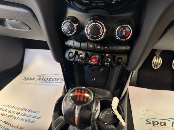 Used MINI Hatch 2019 for sale - 75456311: Photo 20