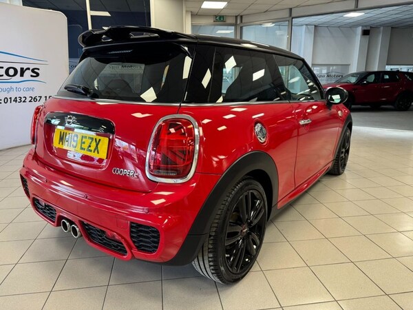 Used MINI Hatch 2019 for sale - 75456311: Photo 8