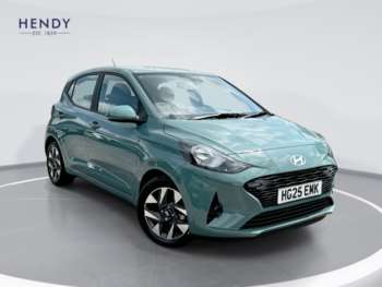 2025 (25) - 63 NAV Advance 5-Door