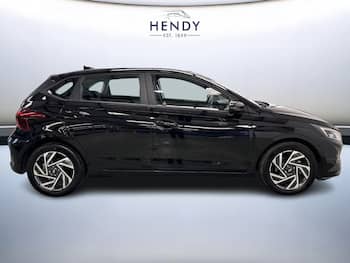 Used Hyundai i20 2025 for sale - 79668781: Photo