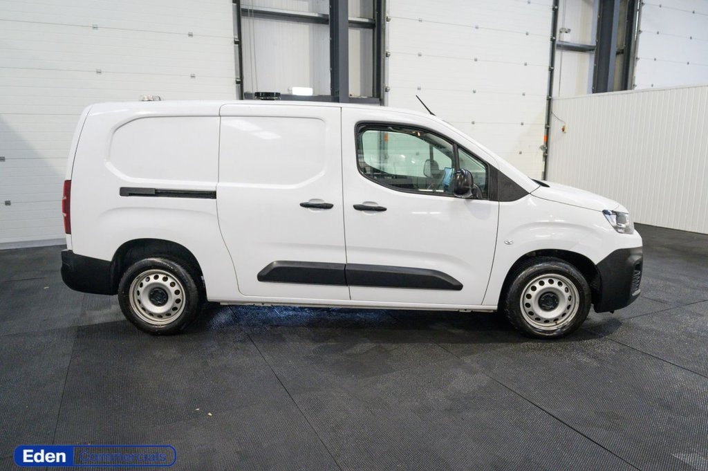 Used Citroen Berlingo 2023 for sale - 76909731: Photo 2