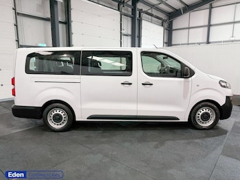 Used Vauxhall Vivaro Life 2022 for sale - 77692672: Photo