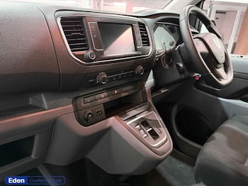 Used Vauxhall Vivaro Life 2022 for sale - 77692672: Photo