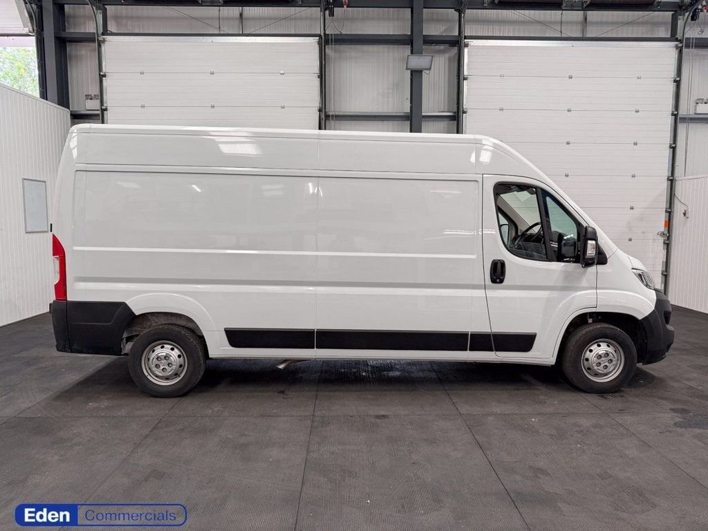 Used Vauxhall Movano 2024 for sale - 77655403: Photo 2