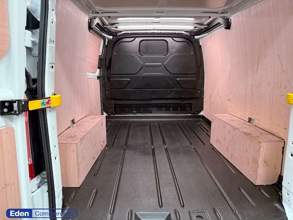 Used Ford Transit Custom 2023 for sale - 74083856: Photo 4