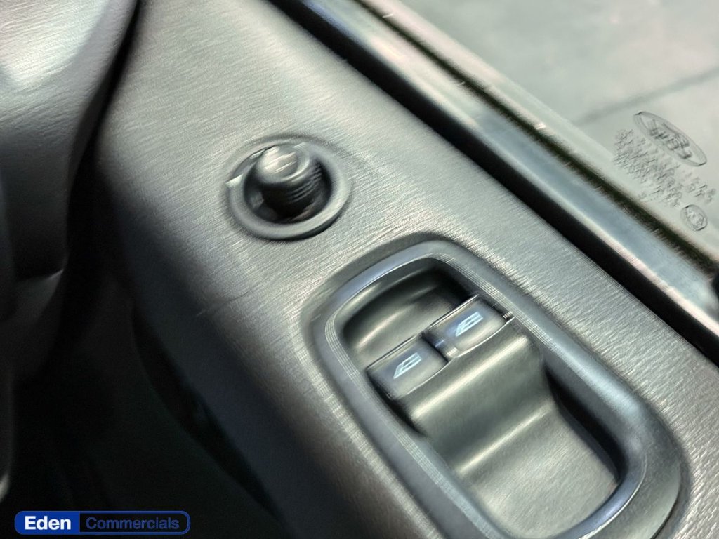 Used Ford Transit Custom 2016 for sale - 77904689: Photo 18