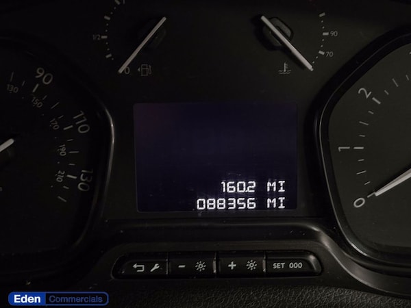 Used Peugeot Expert 2021 for sale - 75665902: Photo 23