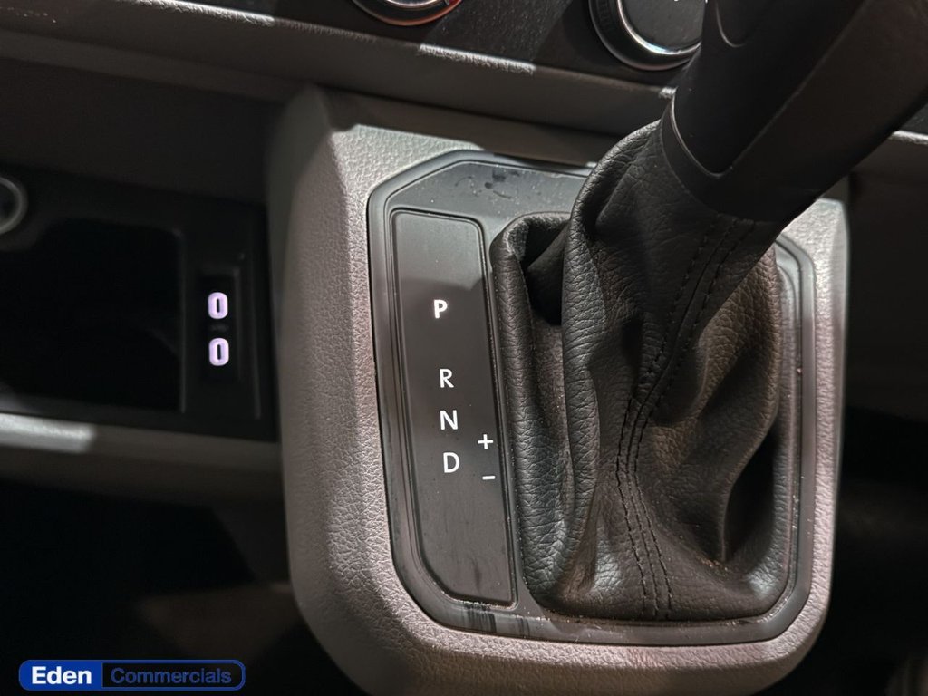 Used Volkswagen Transporter 2023 for sale - 77498523: Photo 32