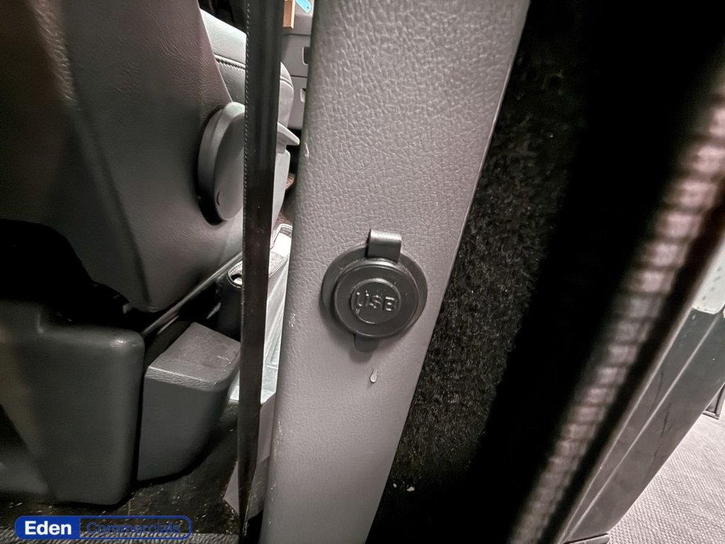 Used Volkswagen Transporter 2023 for sale - 77498523: Photo 33