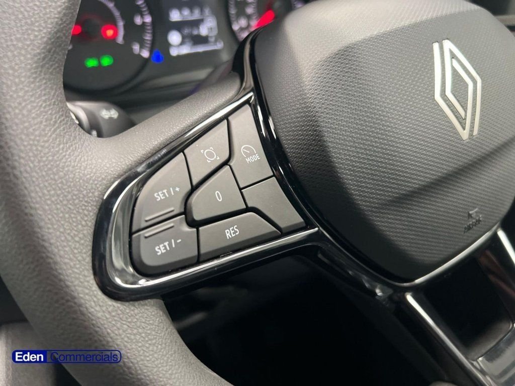 Used Renault Master 2025 for sale - 78017033: Photo 17