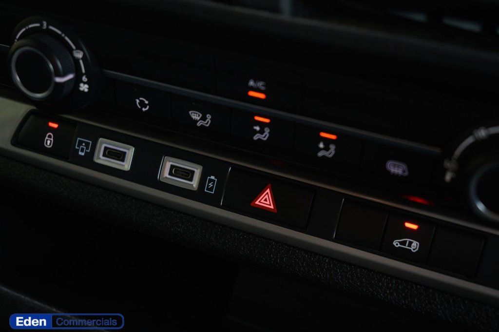 Used Vauxhall Vivaro 2024 for sale - 77287687: Photo 12