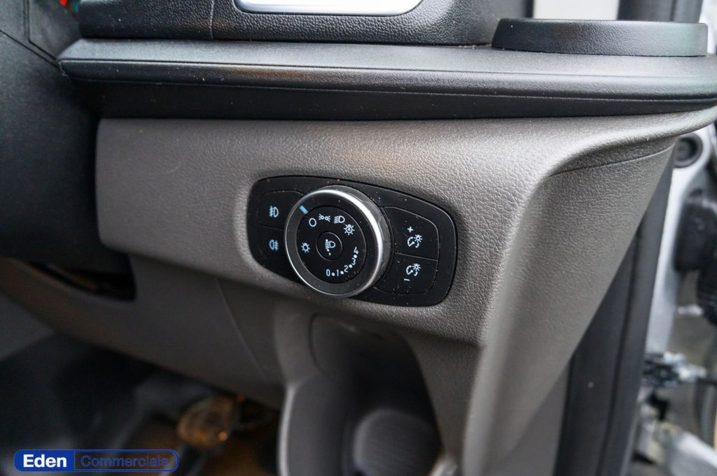 Used Ford Transit Custom 2023 for sale - 76973386: Photo 15