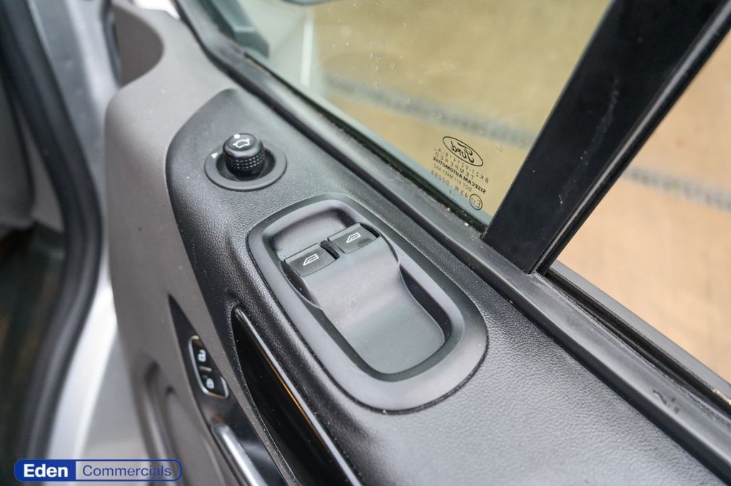 Used Ford Transit Custom 2023 for sale - 76973386: Photo 16