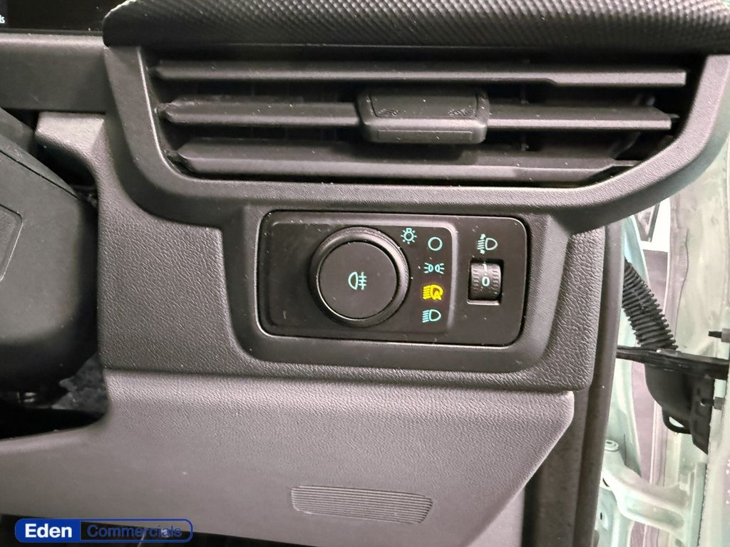 Used Ford Transit Custom 2025 for sale - 77891321: Photo 21