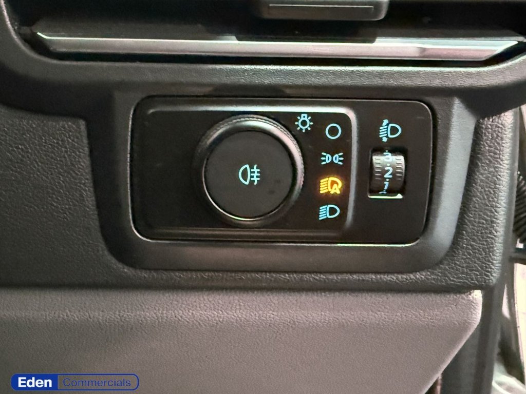 Used Ford Transit Custom 2024 for sale - 77764935: Photo 25