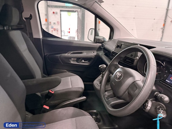 Used Toyota ProAce 2022 for sale - 75473570: Photo 16