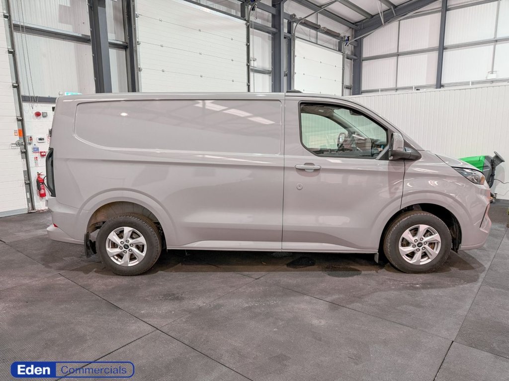 Used Ford Transit Custom 2024 for sale - 77546656: Photo 2
