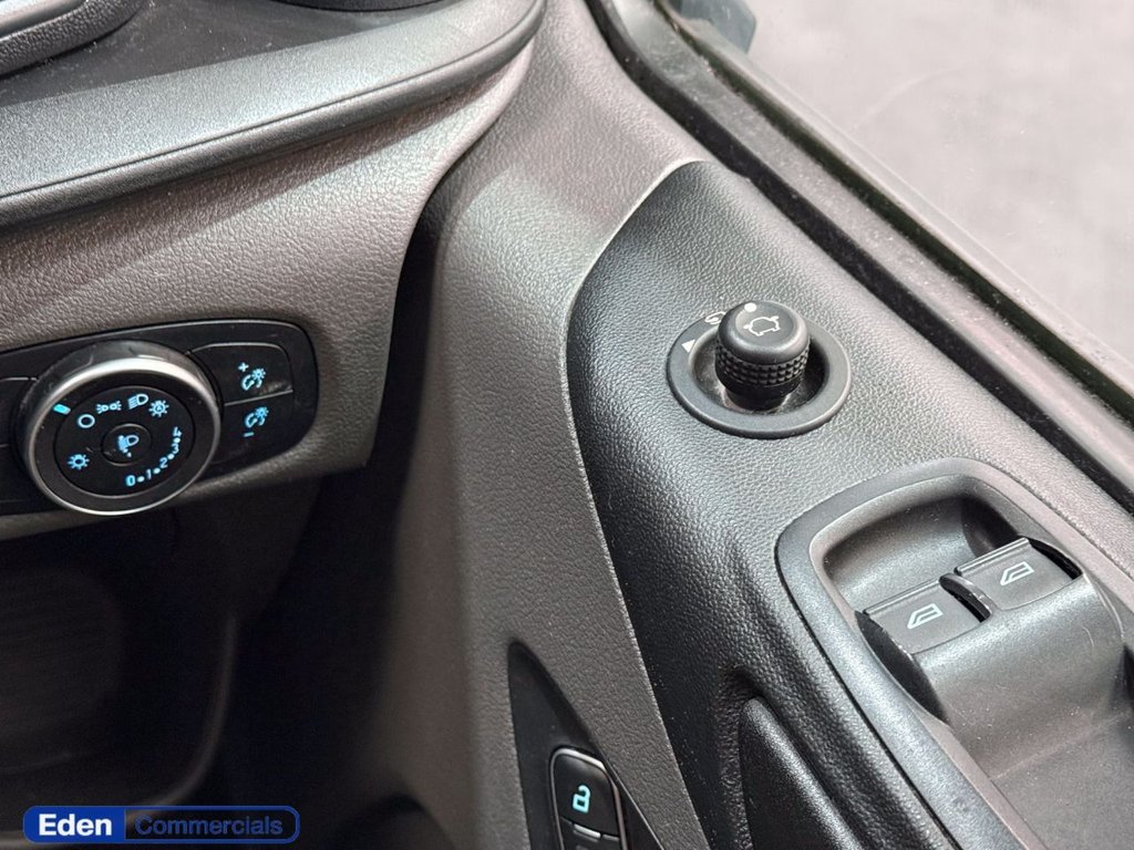 Used Ford Transit Custom 2020 for sale - 77383587: Photo 19