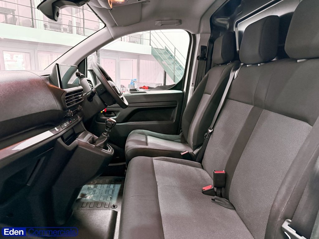 Used Vauxhall Vivaro 2024 for sale - 77642838: Photo 12