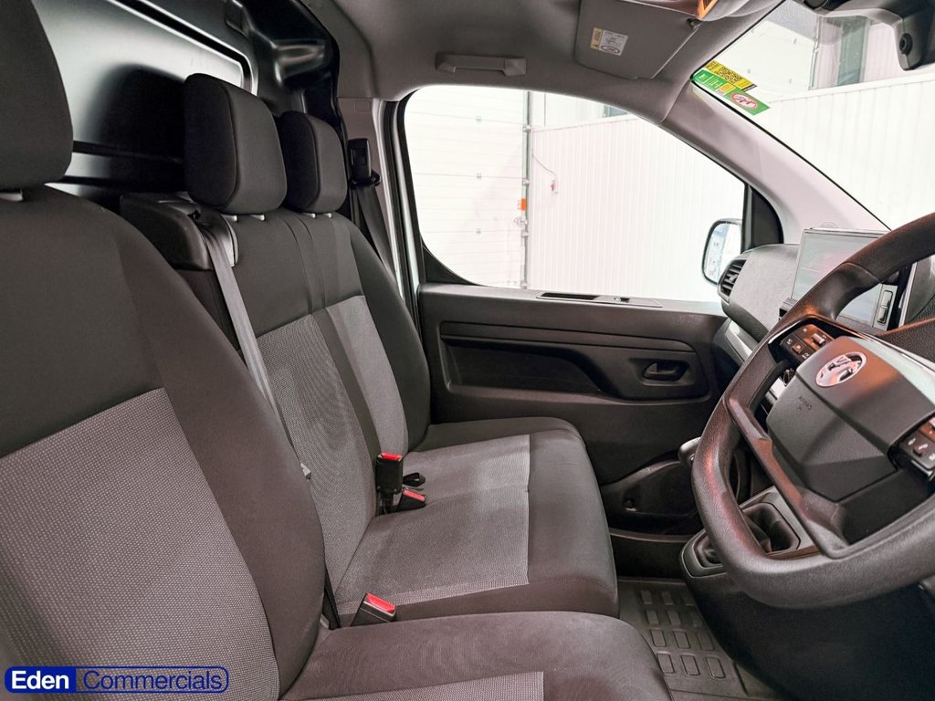 Used Vauxhall Vivaro 2024 for sale - 77642838: Photo 16