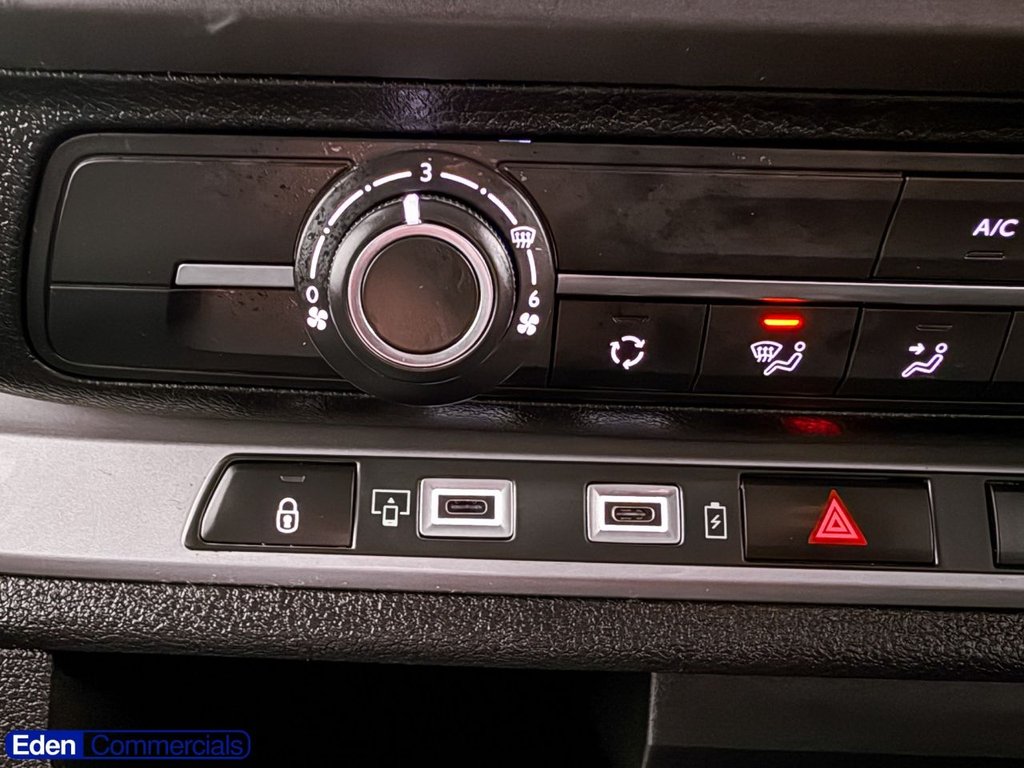 Used Vauxhall Vivaro 2024 for sale - 77642838: Photo 17