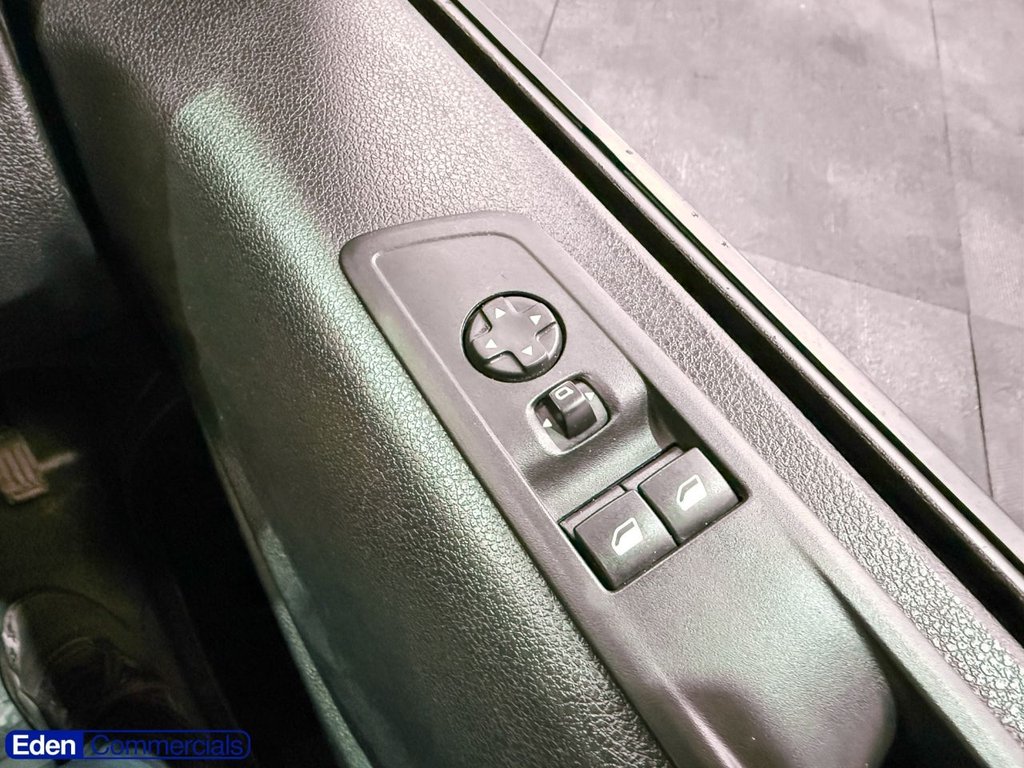 Used Vauxhall Vivaro 2024 for sale - 77642838: Photo 26