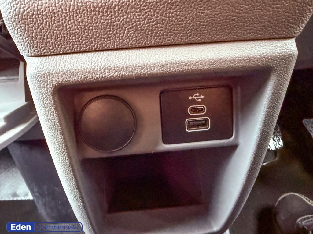 Used Ford Transit Custom 2024 for sale - 76740082: Photo 22