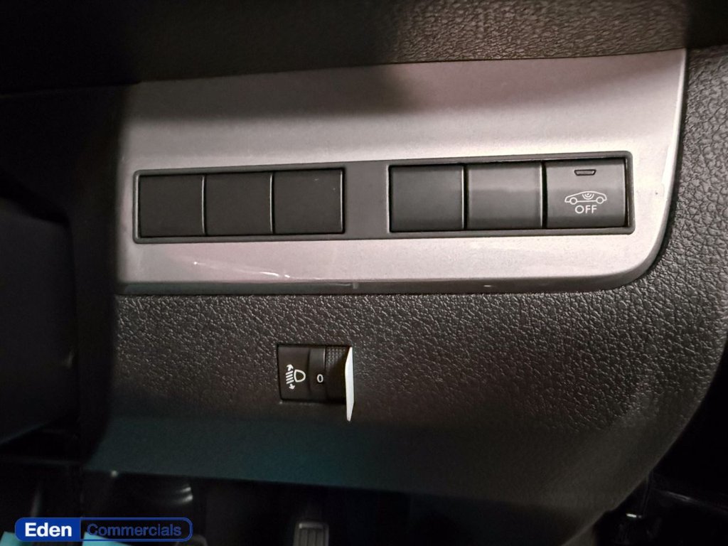 Used Vauxhall Vivaro 2025 for sale - 76439125: Photo 21