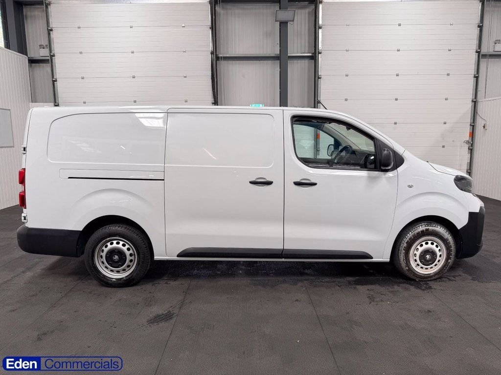 Used Vauxhall Vivaro 2024 for sale - 77655397: Photo 2
