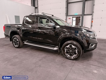 Nissan - Navara