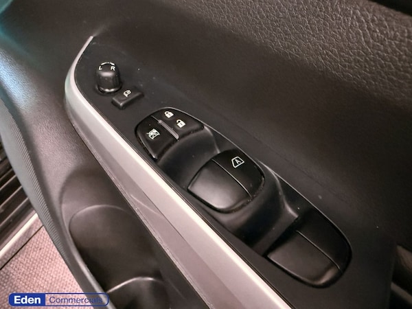 Used Nissan Navara 2021 for sale - 76291173: Photo 26