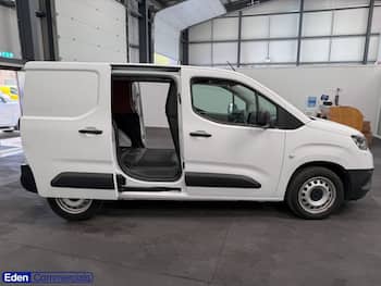 Used Toyota ProAce 2022 for sale - 79550474: Photo