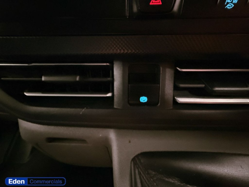 Used Ford Transit Custom 2024 for sale - 77133611: Photo 40